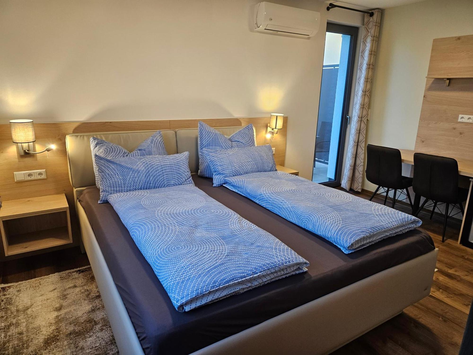 Rana'S B&B - Bed&Breakfast 러스트 외부 사진
